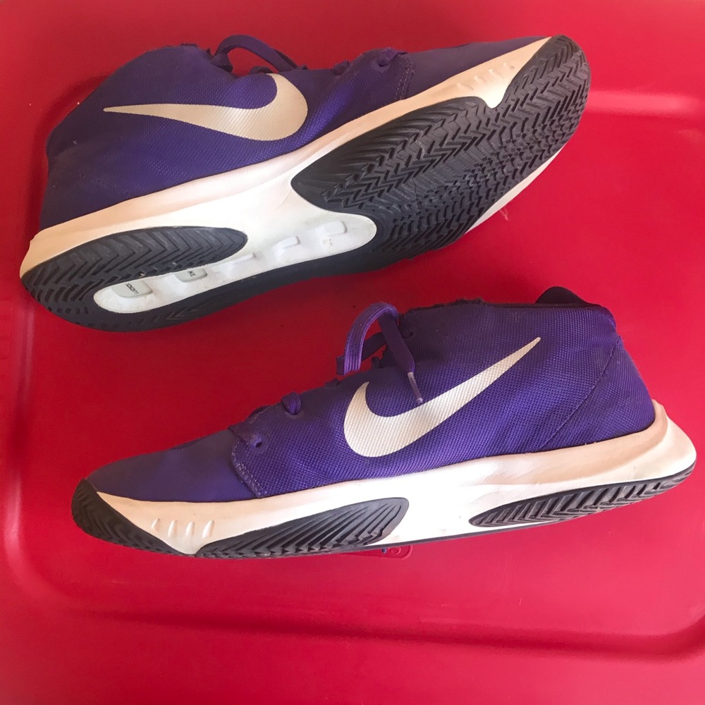Shoe